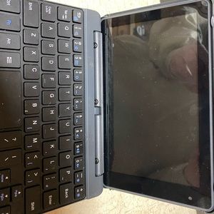 Tablet with keyboard